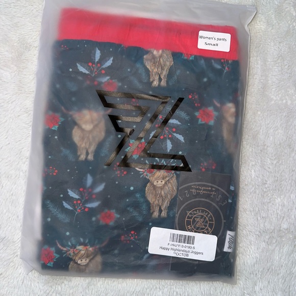 NIB Fletch Mama Pants - Picture 2 of 2